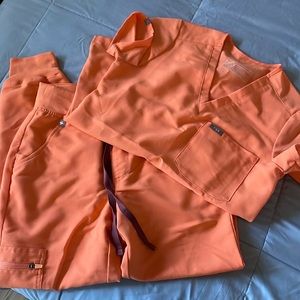 Figs Scrubs Bottoms and Top Set